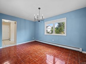 60 Lafayette Street, Huntington NY 11743