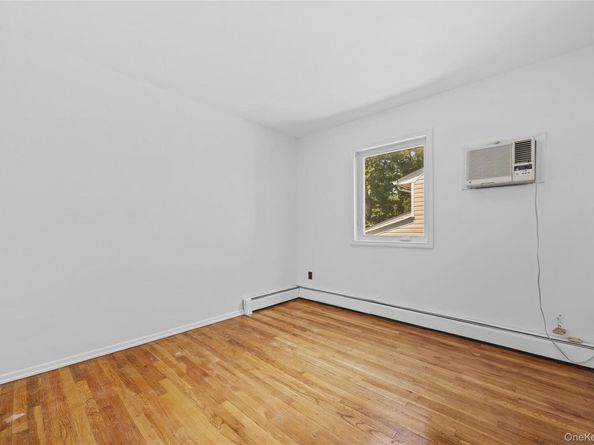60 Lafayette Street, Huntington NY 11743