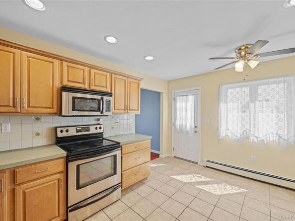 60 Lafayette Street, Huntington NY 11743