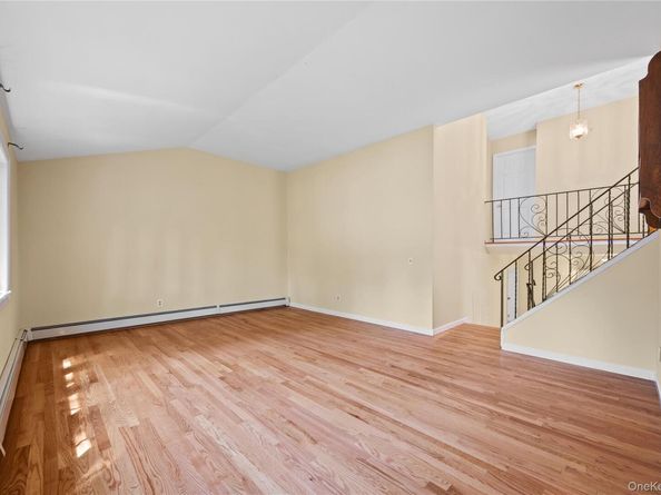 60 Lafayette Street, Huntington NY 11743
