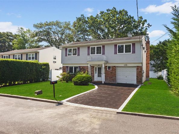 60 Lafayette Street, Huntington NY 11743