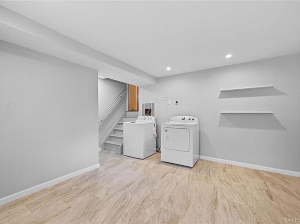 60 Lafayette Street, Huntington NY 11743