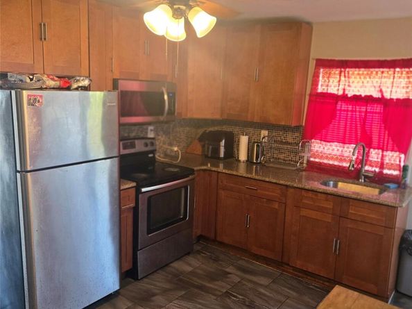 10 Pinebrook Avenue, West Hempstead NY 11552
