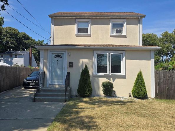 10 Pinebrook Avenue, West Hempstead NY 11552