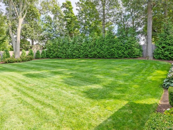 12 Suffolk Down, Shoreham NY 11786