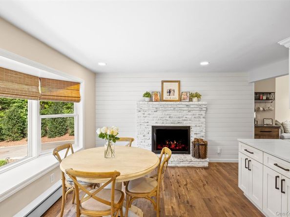12 Suffolk Down, Shoreham NY 11786