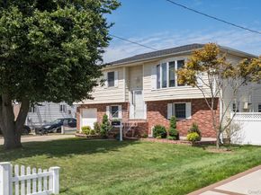 60 Vermont Avenue, Oceanside NY 11572