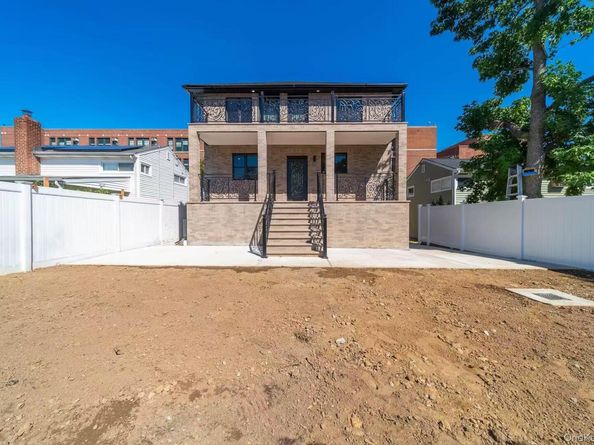 7-24 128 Street, Flushing NY 11356