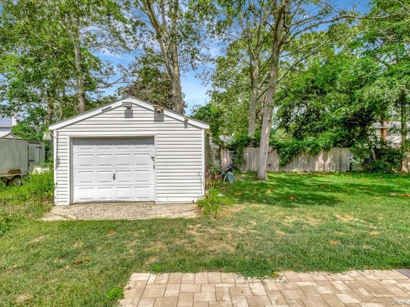 169 Pawnee Avenue, Mastic NY 11950