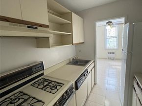 735 Avenue W 1M, Brooklyn NY 11223