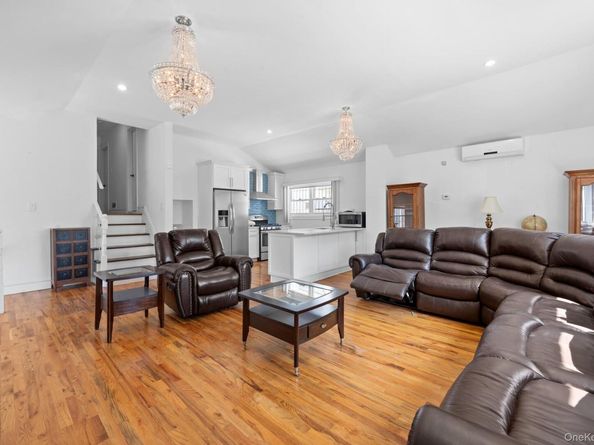 10541 Seaview Avenue, Brooklyn NY 11236