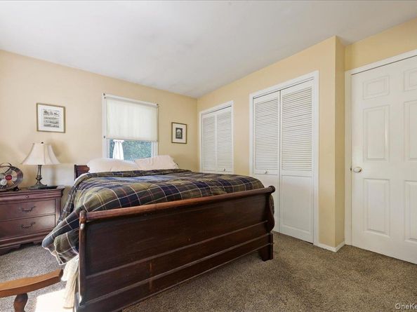 3980 Kingsberry Road, Seaford NY 11783