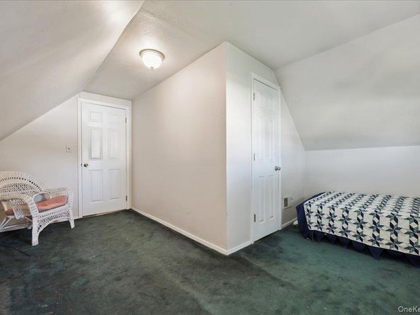 3980 Kingsberry Road, Seaford NY 11783