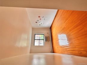 71-34 163rd Street 3, Fresh Meadows NY 11365