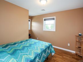 17 2nd Avenue, Locust Valley NY 11560