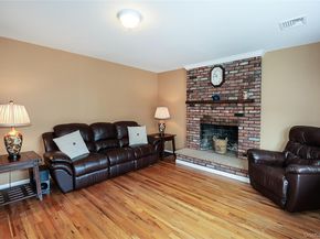 17 2nd Avenue, Locust Valley NY 11560