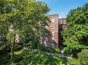 35-46 79 Street 43, Jackson Heights NY 11372