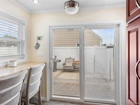 21 Peacock Lane, Levittown NY 11756