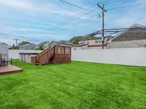 21 Peacock Lane, Levittown NY 11756
