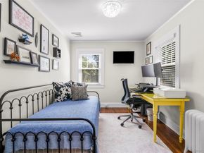6 Mayhew Avenue, Larchmont NY 10538