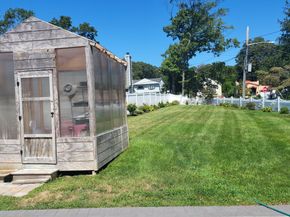 70 W 8th Street, Ronkonkoma NY 11779