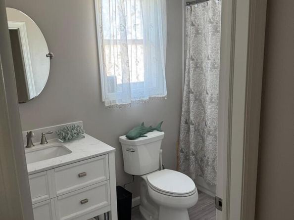 70 W 8th Street, Ronkonkoma NY 11779
