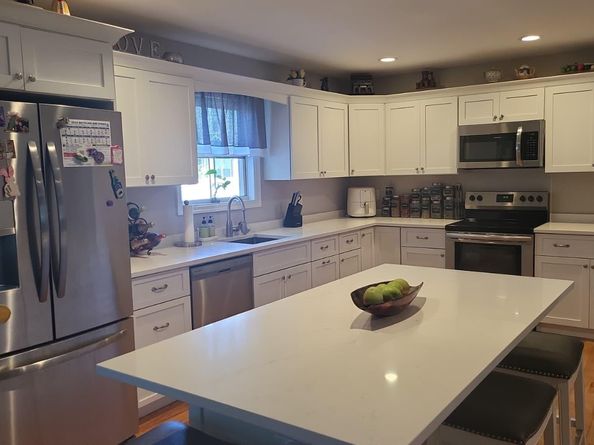 70 W 8th Street, Ronkonkoma NY 11779