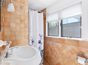 31 laurel Avenue, Seaview NY 11770