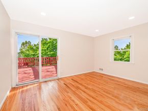 880 Washington Street, Baldwin NY 11510