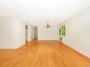 880 Washington Street, Baldwin NY 11510