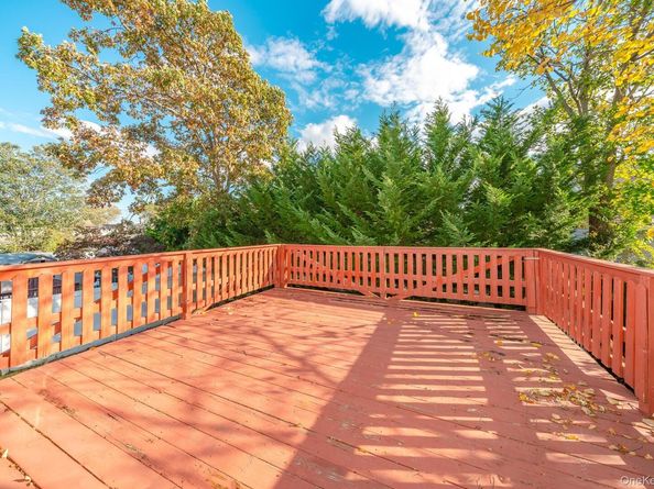 880 Washington Street, Baldwin NY 11510