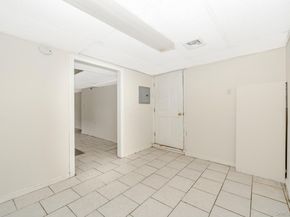 880 Washington Street, Baldwin NY 11510