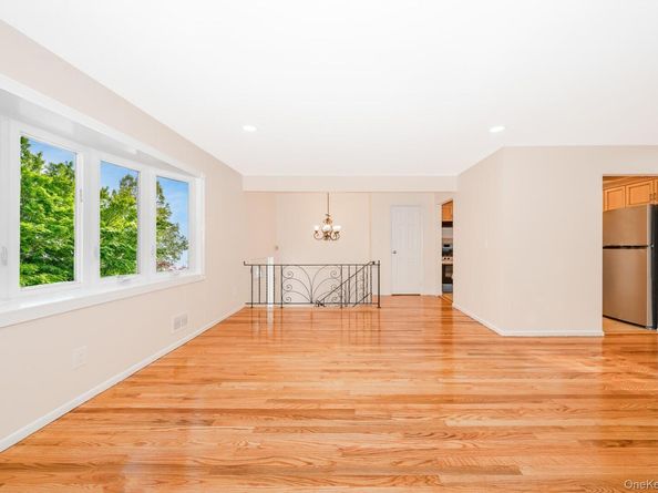 880 Washington Street, Baldwin NY 11510