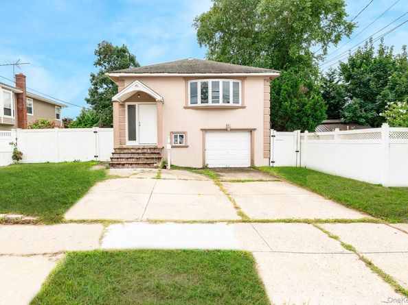 880 Washington Street, Baldwin NY 11510