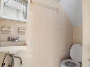 15062 Booth Memorial Avenue, Flushing NY 11355