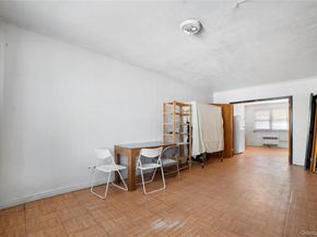 15062 Booth Memorial Avenue, Flushing NY 11355