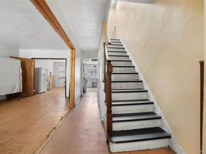 15062 Booth Memorial Avenue, Flushing NY 11355