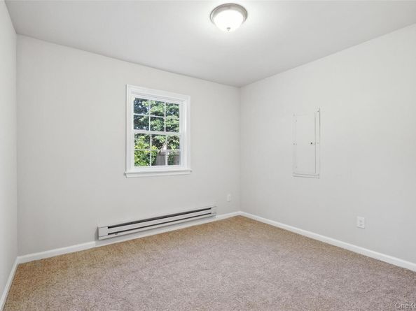 15 Maple Street, Wyandanch NY 11798