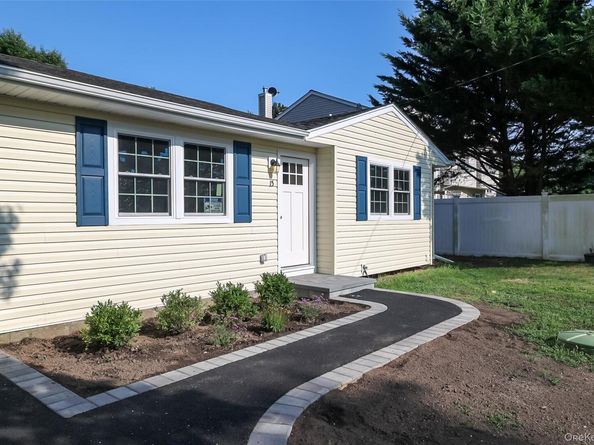 15 Maple Street, Wyandanch NY 11798