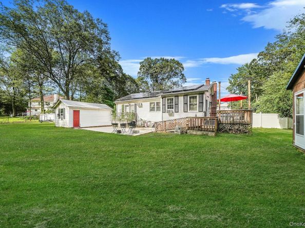 52 Daly Road, East Northport NY 11731