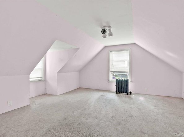 2347 Roosevelt Avenue, East Meadow NY 11554