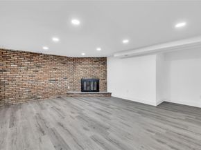 1 Richardson Avenue, Sea Cliff NY 11579