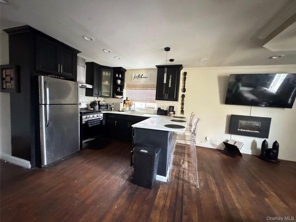2028 Pitman Avenue, Bronx NY 10466