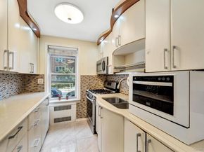 65-74 Saunders Street 1D, Rego Park NY 11374
