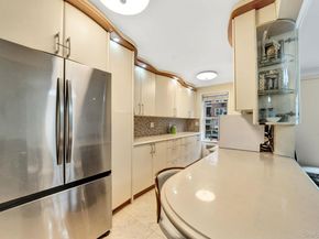 65-74 Saunders Street 1D, Rego Park NY 11374