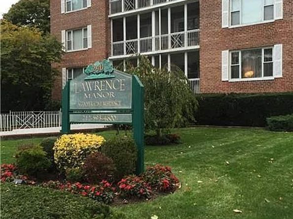 240 Central Avenue 2F, Lawrence NY 11559