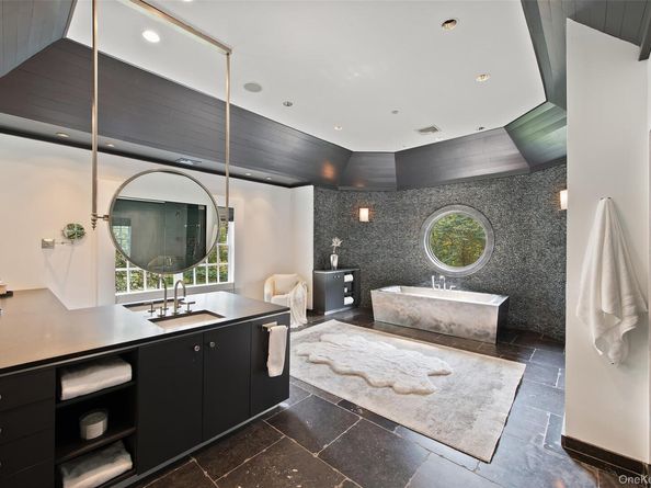 218 Croton Avenue, Bedford Corners NY 10549