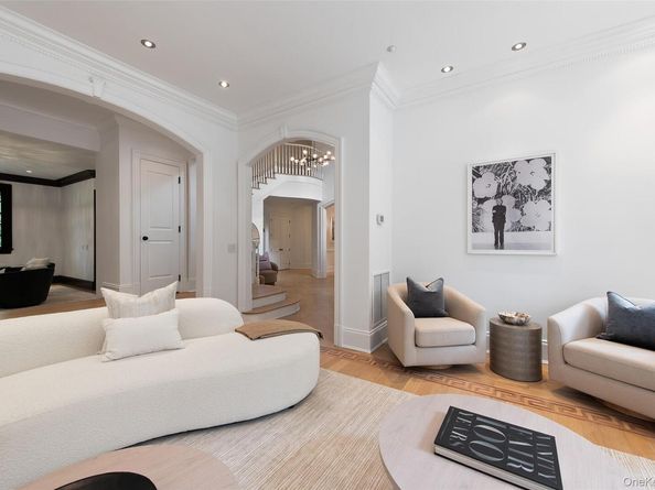 218 Croton Avenue, Bedford Corners NY 10549