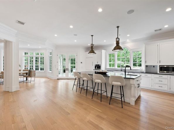 218 Croton Avenue, Bedford Corners NY 10549