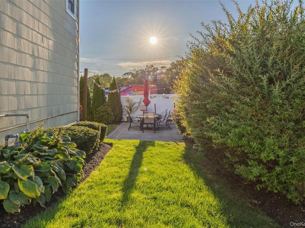 2296 Hampton Avenue, Seaford NY 11783
